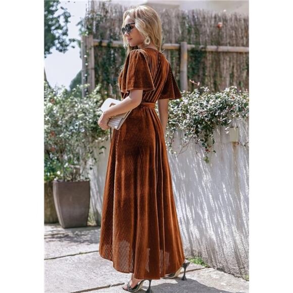 Women's Velvet V-Neck Wrap Semi-Formal Maxi Dress for Cocktail Parties - Picture 4 of 7